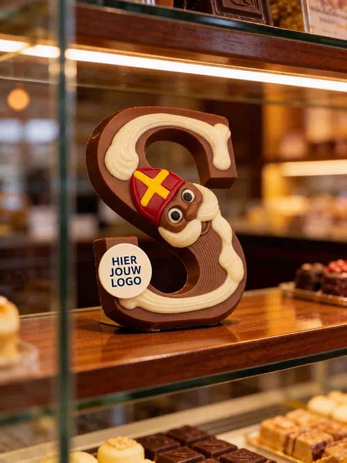 Chocoladeletter S met je eigen logo