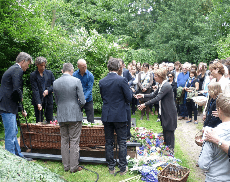 dalen grafmand met touwen